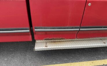 Ford-f-150-lariat-wtriton-engine-1990-red-9