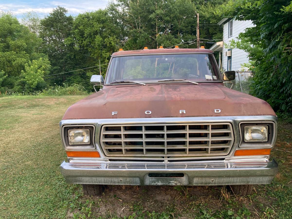 Ford-f-150-ranger-1979-red-20