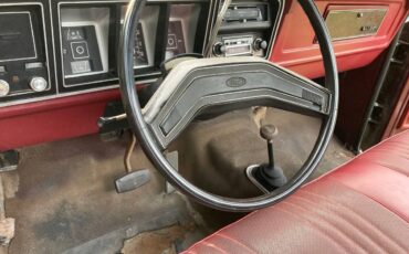Ford-f-150-ranger-1979-red-5