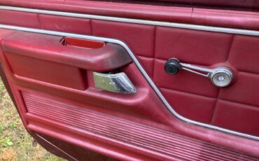 Ford-f-150-ranger-1979-red-7