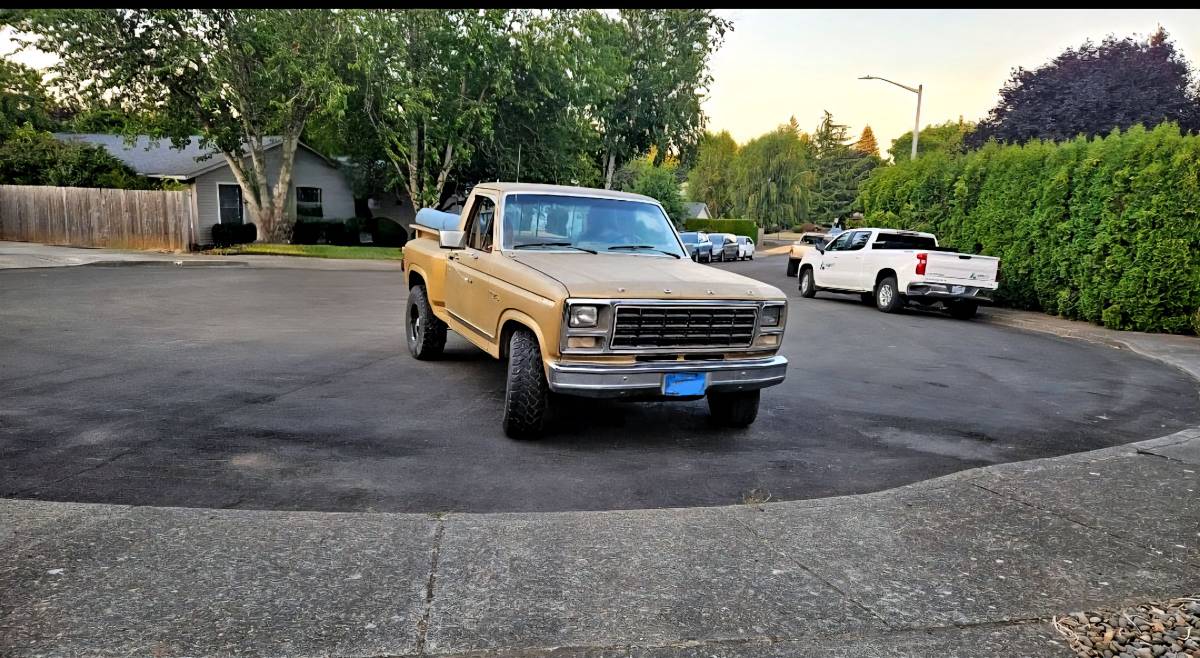 Ford-f-150-ranger-xlt-1980-1