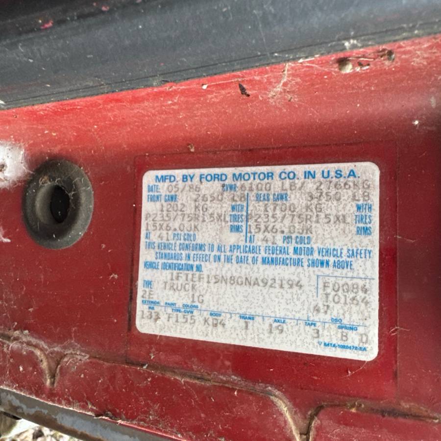 Ford-f-150-truck-1986-red-4