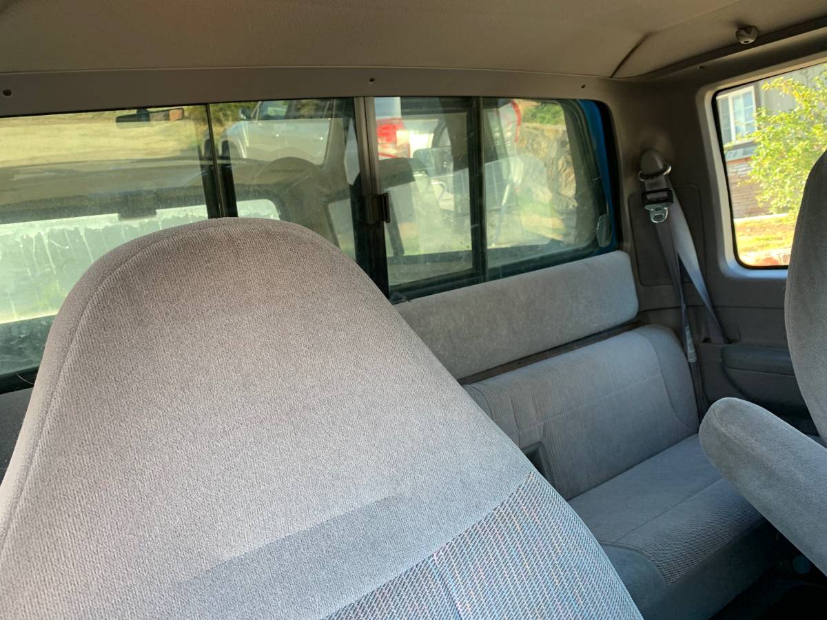 Ford-f-150-xlt-4x4-1995-blue-2