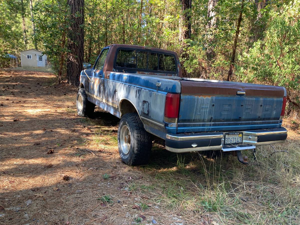 Ford-f-240-1989-blue