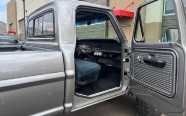 Ford-f-250-1967-silver-6