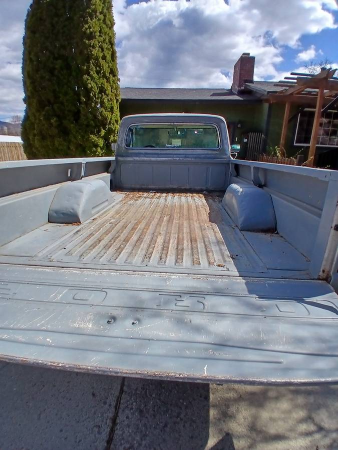 Ford-f-250-1972-grey-1
