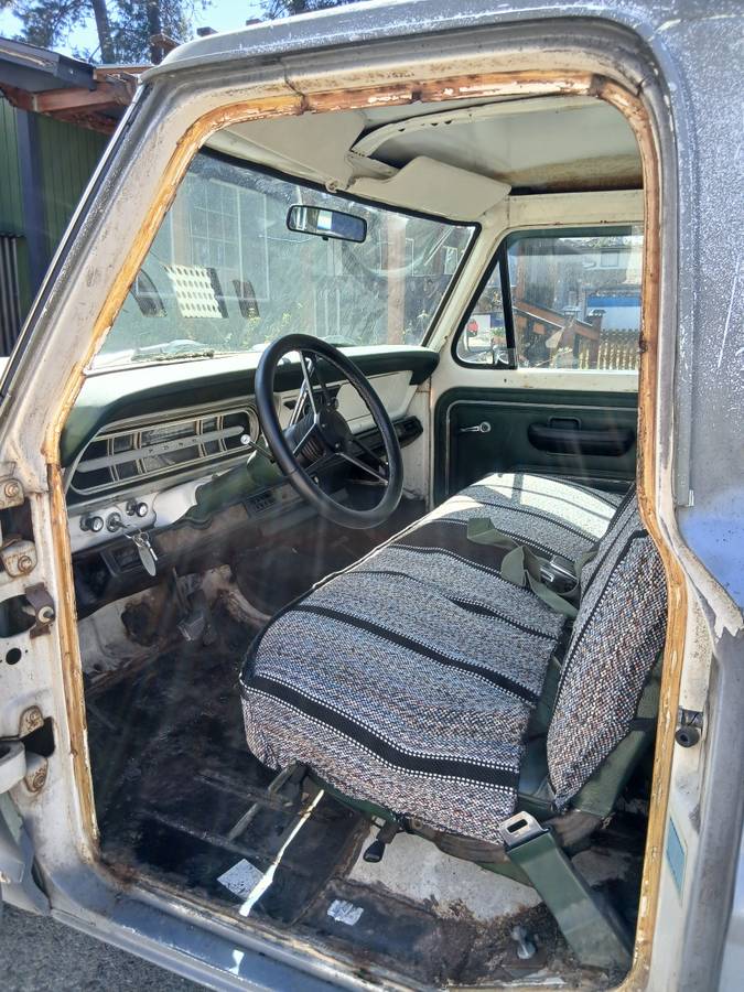 Ford-f-250-1972-grey