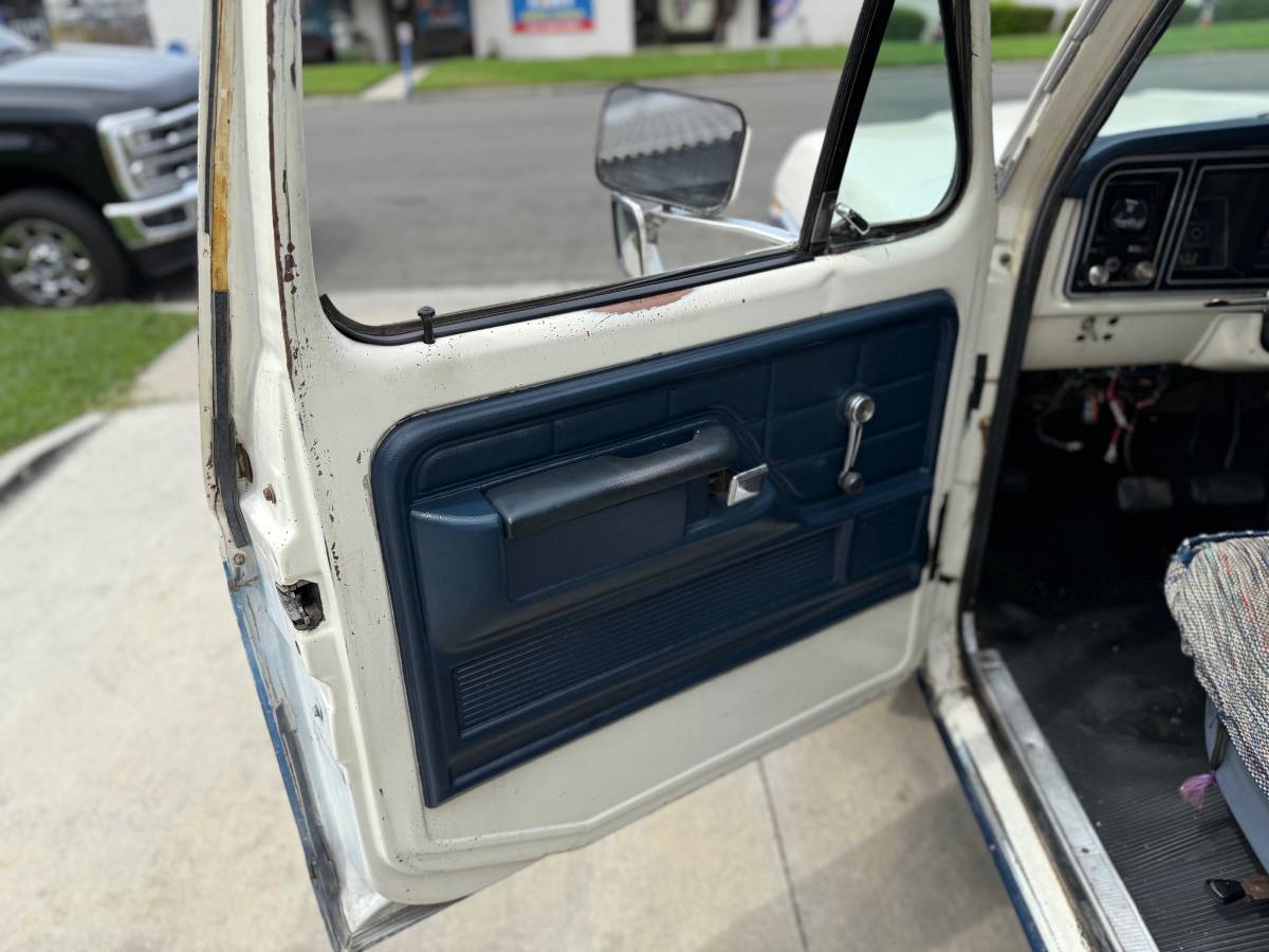 Ford-f-250-1975-1
