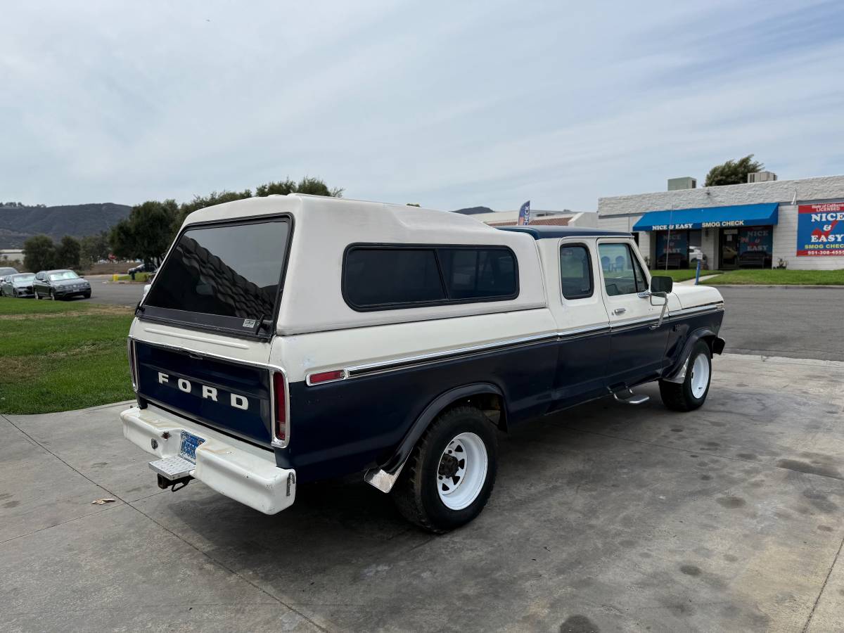 Ford-f-250-1975-9