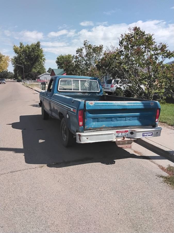 Ford-f-250-1976-blue-2