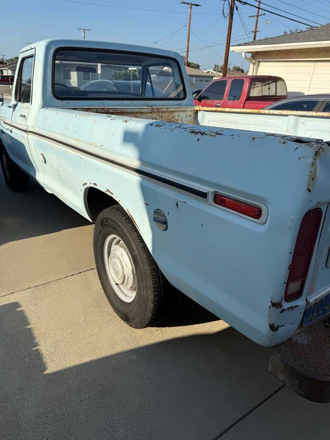 Ford-f-250-1976-blue-4