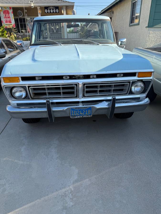 Ford-f-250-1976-blue