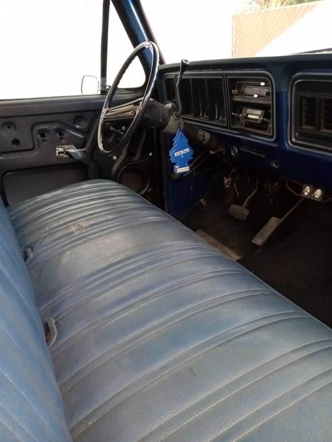 Ford-f-250-1977-11