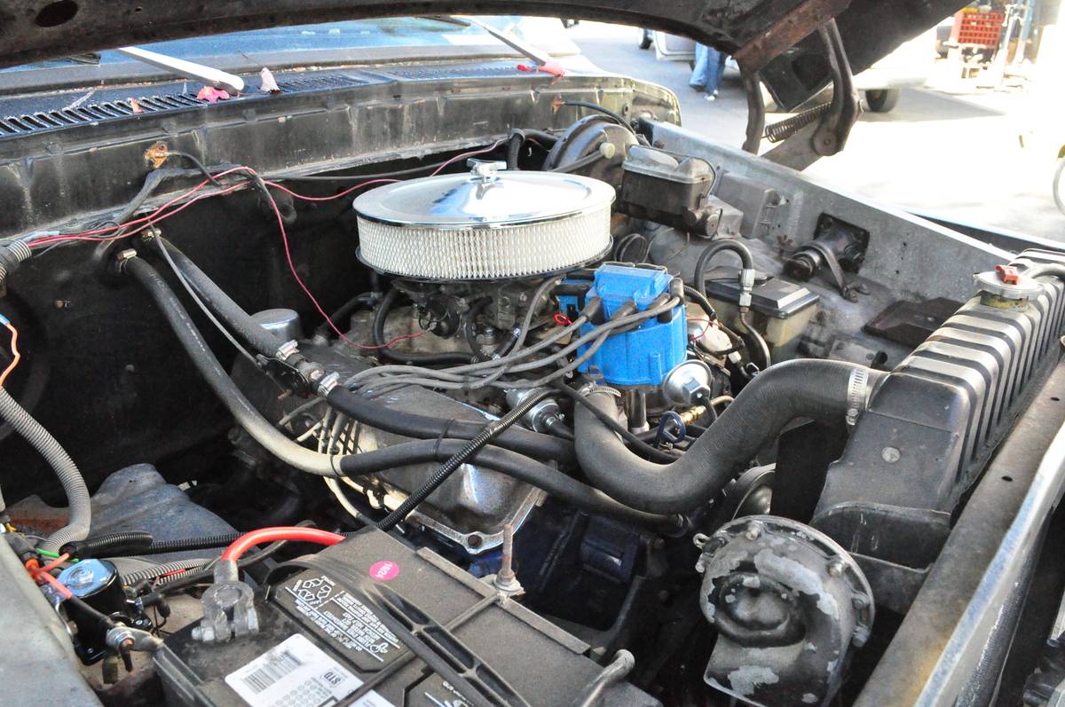 Ford-f-250-1977-black-2
