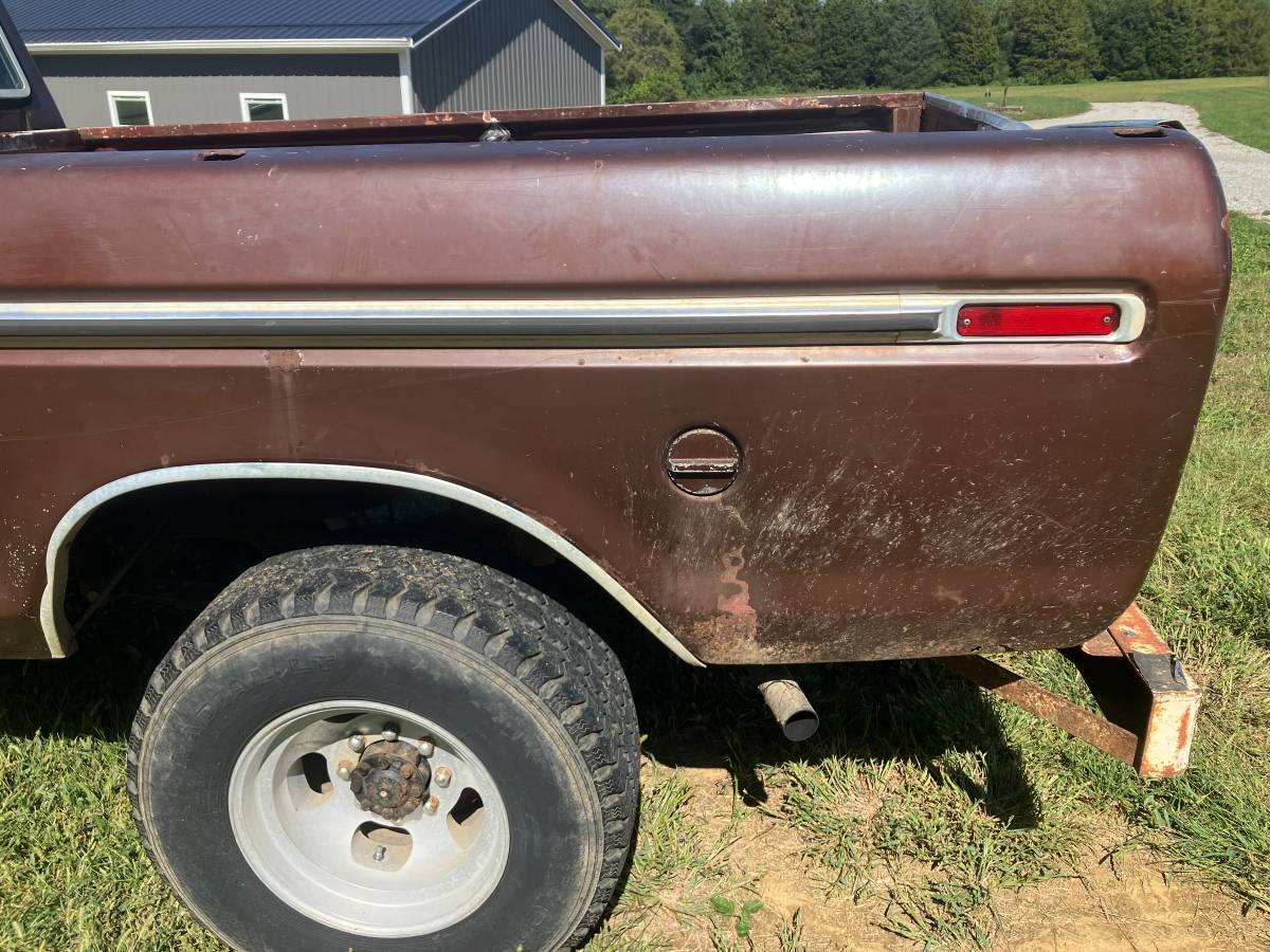 Ford-f-250-1978-brown-10