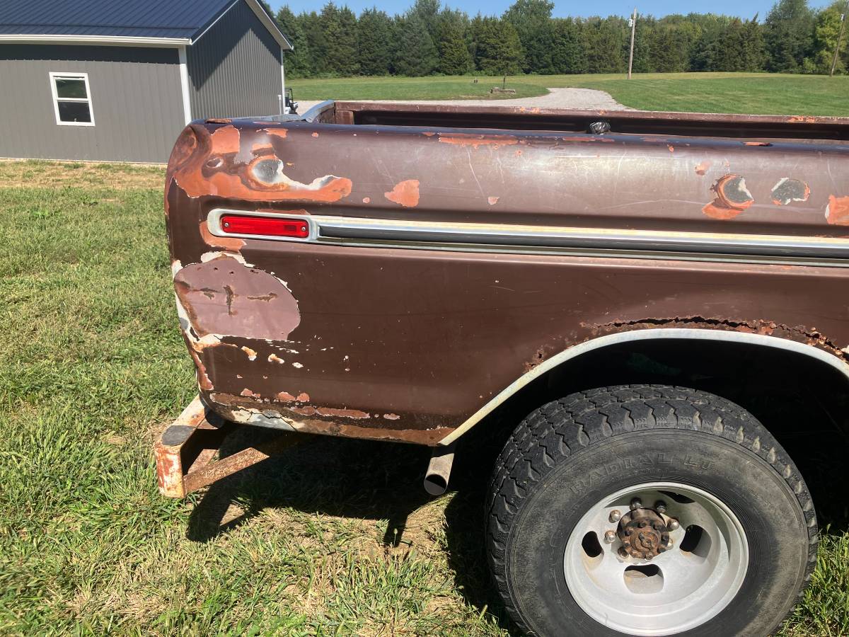 Ford-f-250-1978-brown-18