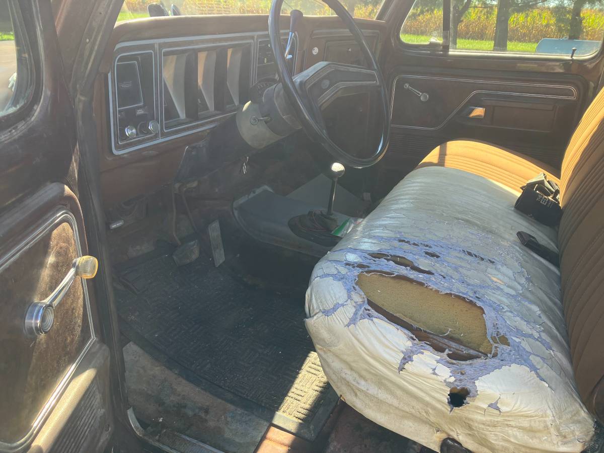Ford-f-250-1978-brown-5