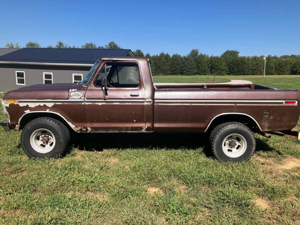 Ford-f-250-1978-brown-9