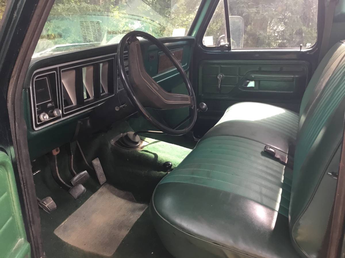 Ford-f-250-1978-green-2