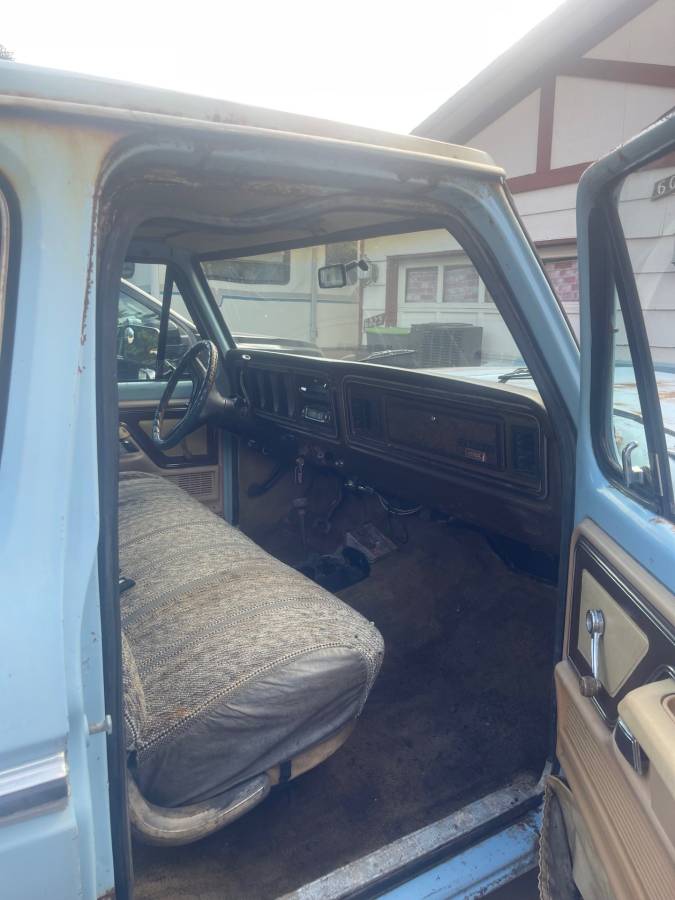 Ford-f-250-1979-blue