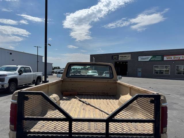 Ford-f-250-1984-blue-5