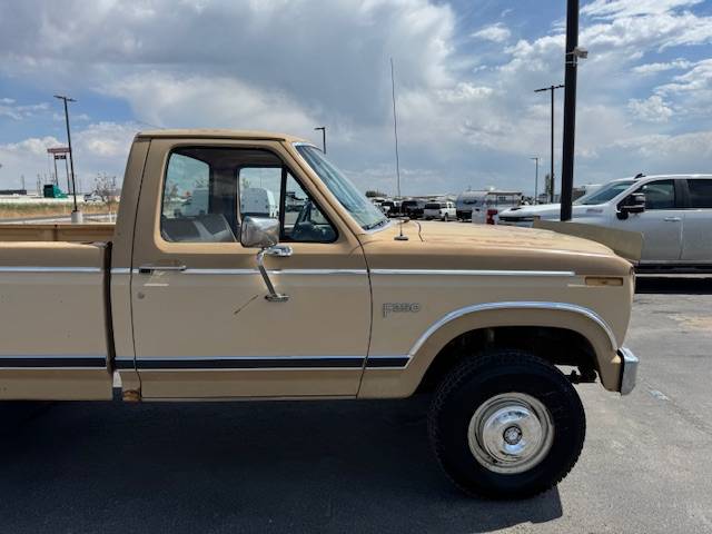 Ford-f-250-1984-blue-6