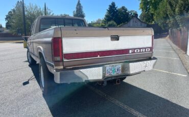 Ford-f-250-1986-brown
