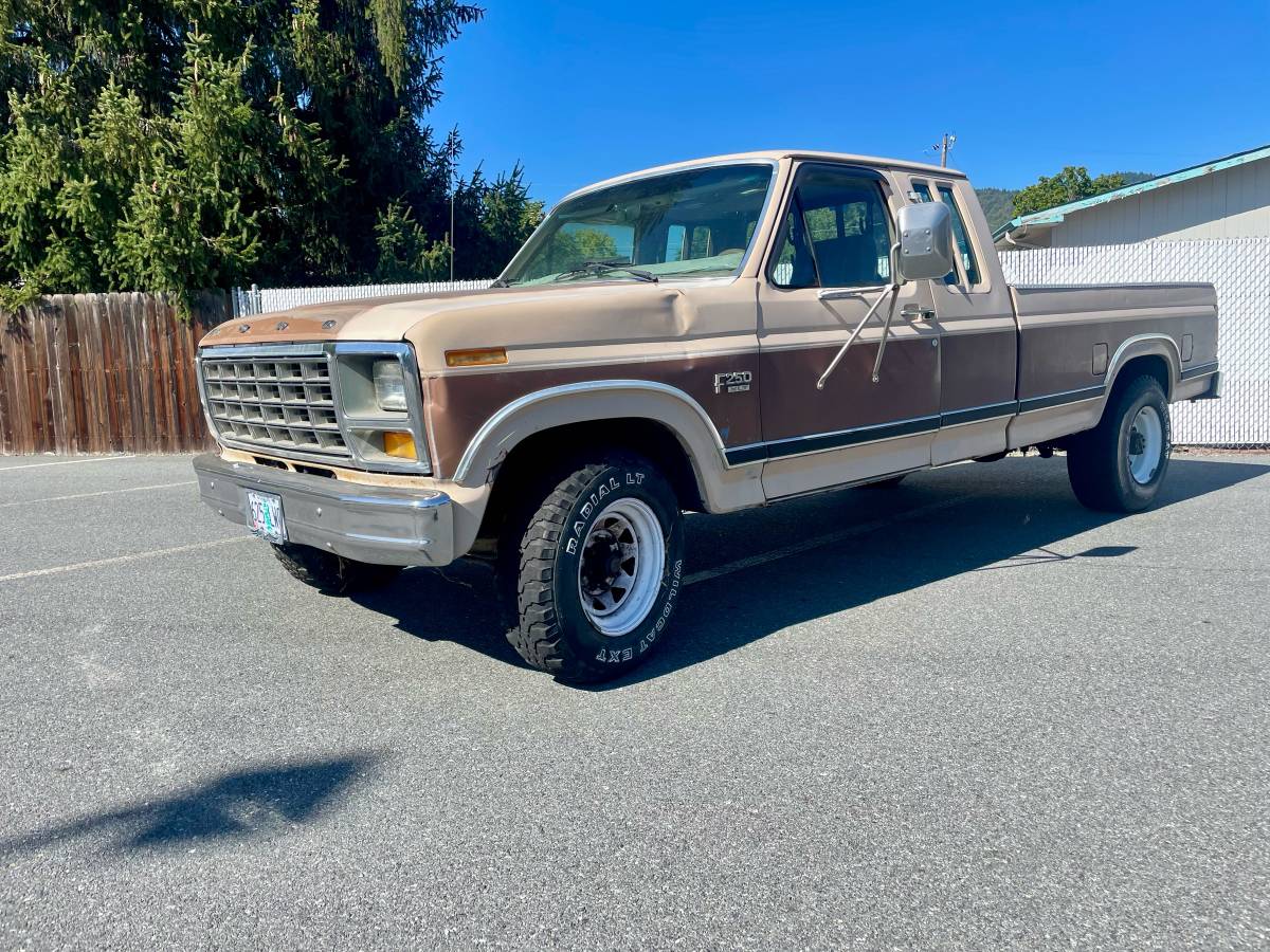 Ford-f-250-1986-brown-9
