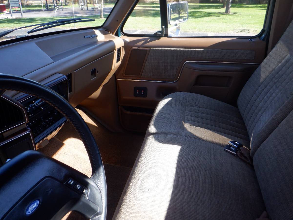 Ford-f-250-1991-green-14