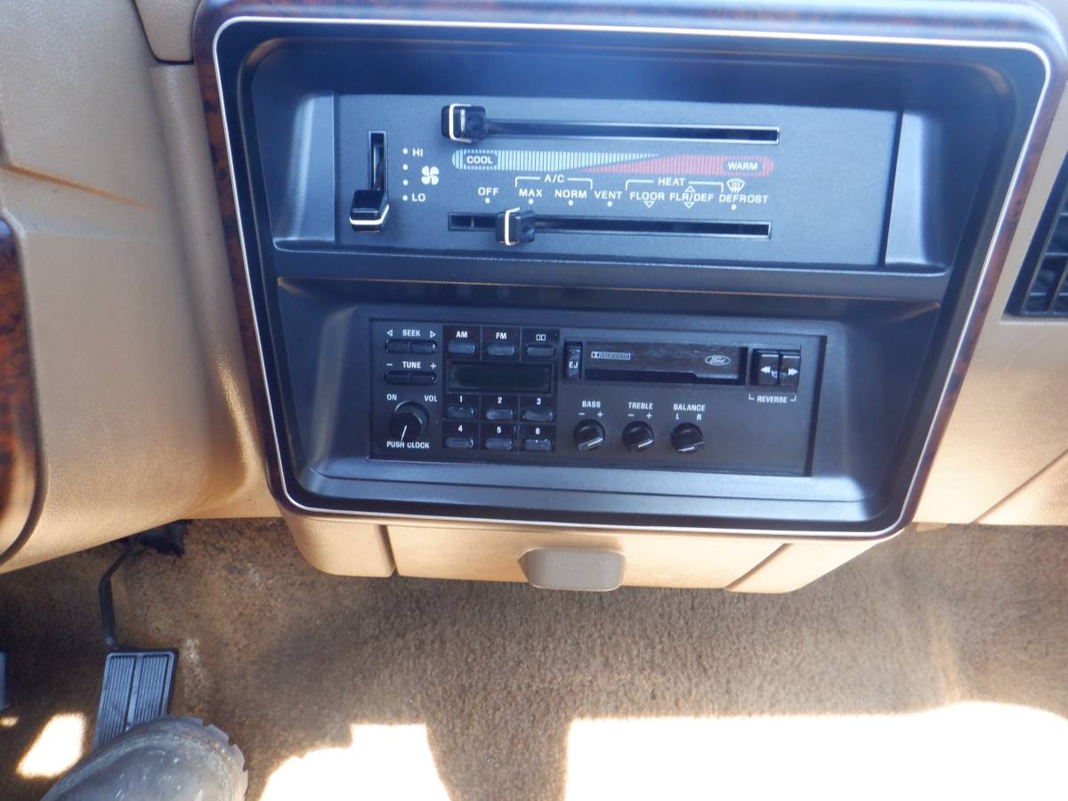 Ford-f-250-1991-green-17