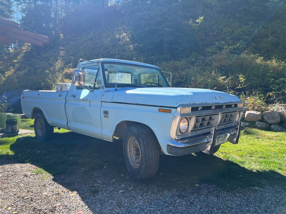 Ford-f-250-camper-special-1976-blue-2