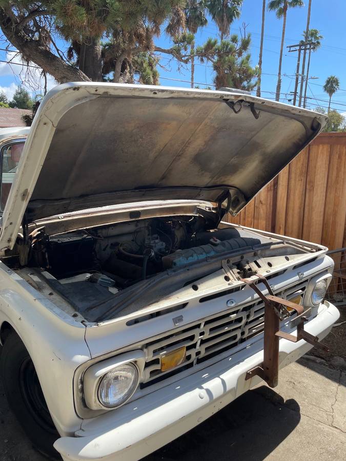 Ford-f-250-custom-cab-1964-white-17