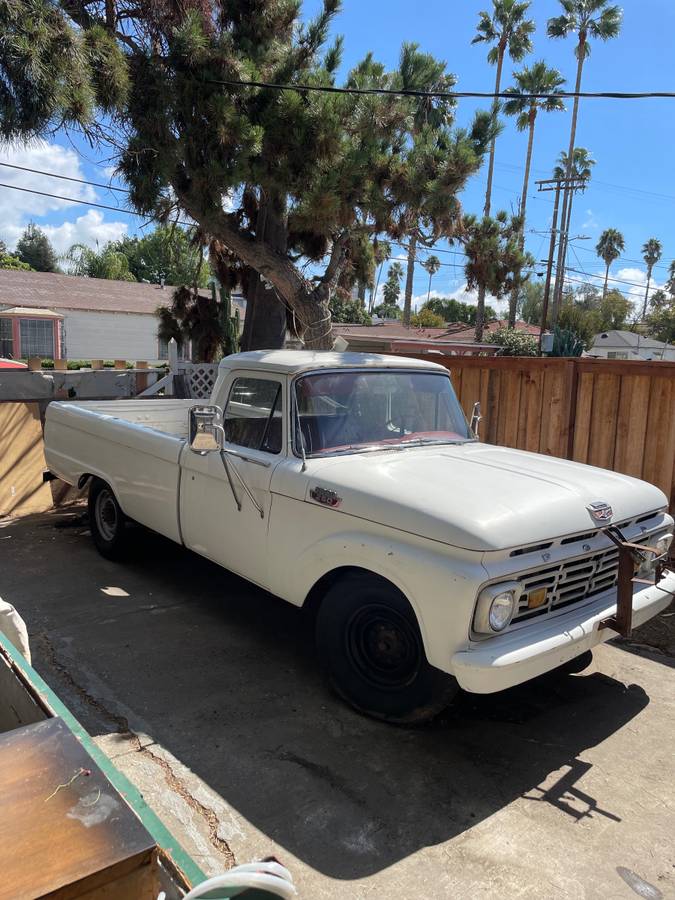 Ford-f-250-custom-cab-1964-white-23