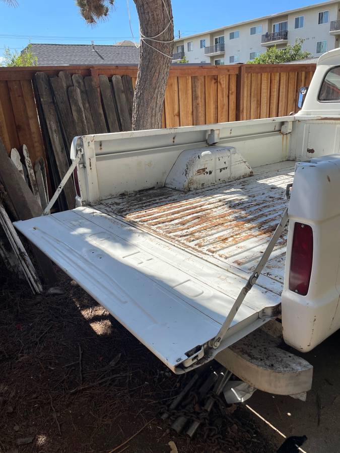 Ford-f-250-custom-cab-1964-white-6