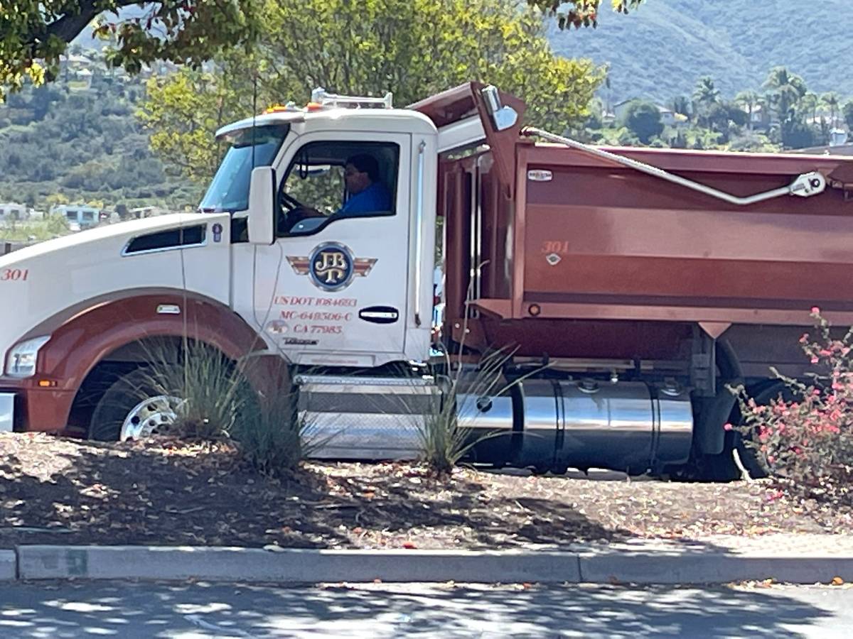 Ford-f-250-diesel-1985-brown-14