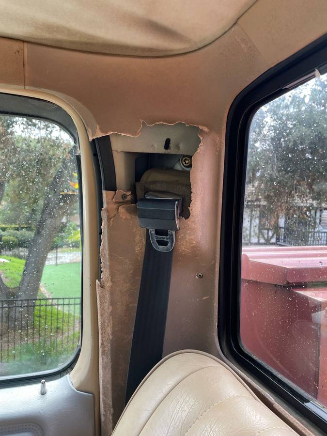 Ford-f-250-diesel-1985-brown-17