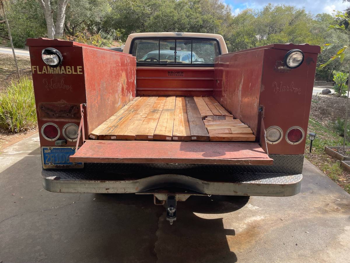Ford-f-250-diesel-1985-brown-9