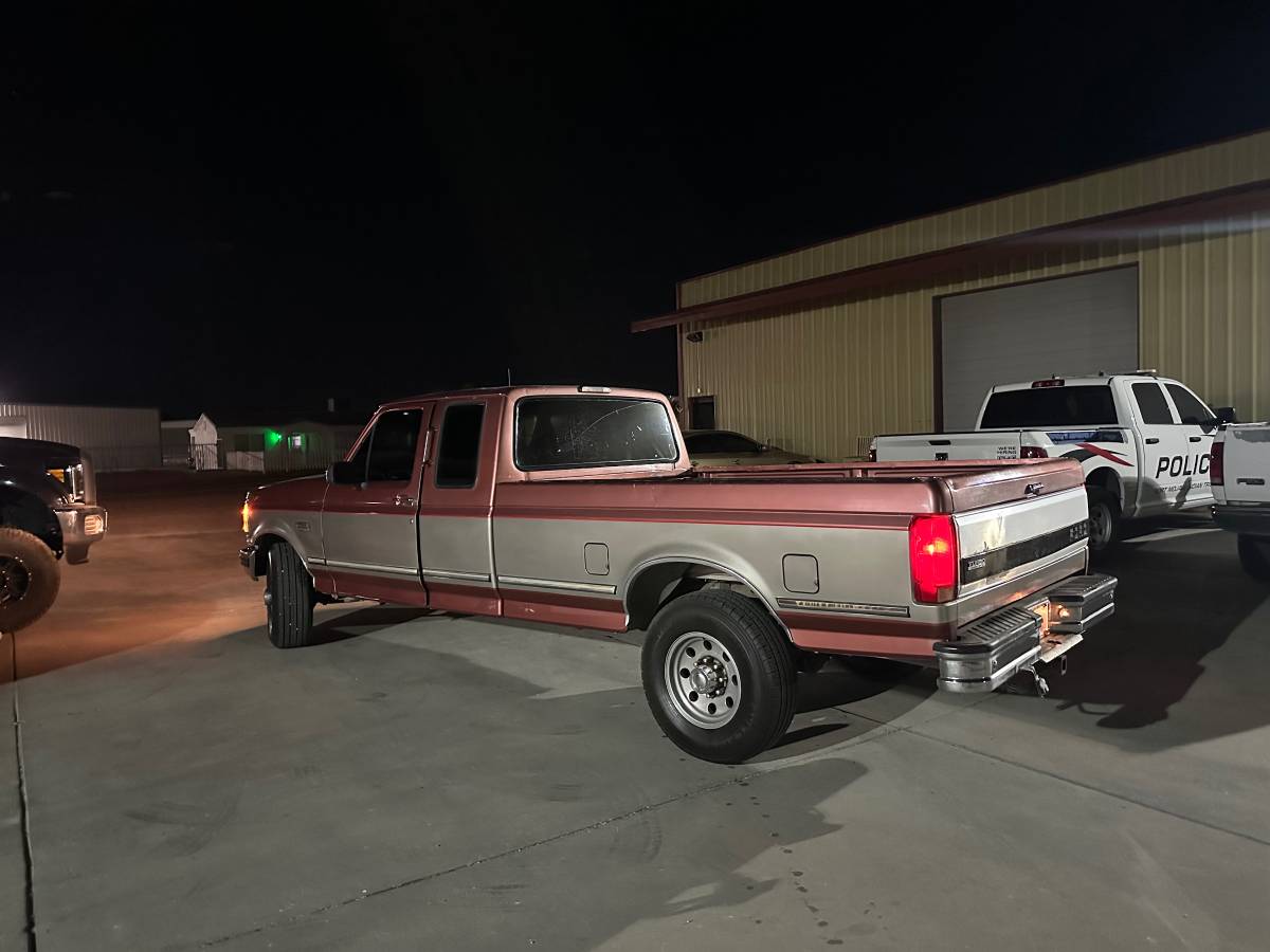 Ford-f-250-diesel-1994-red-16