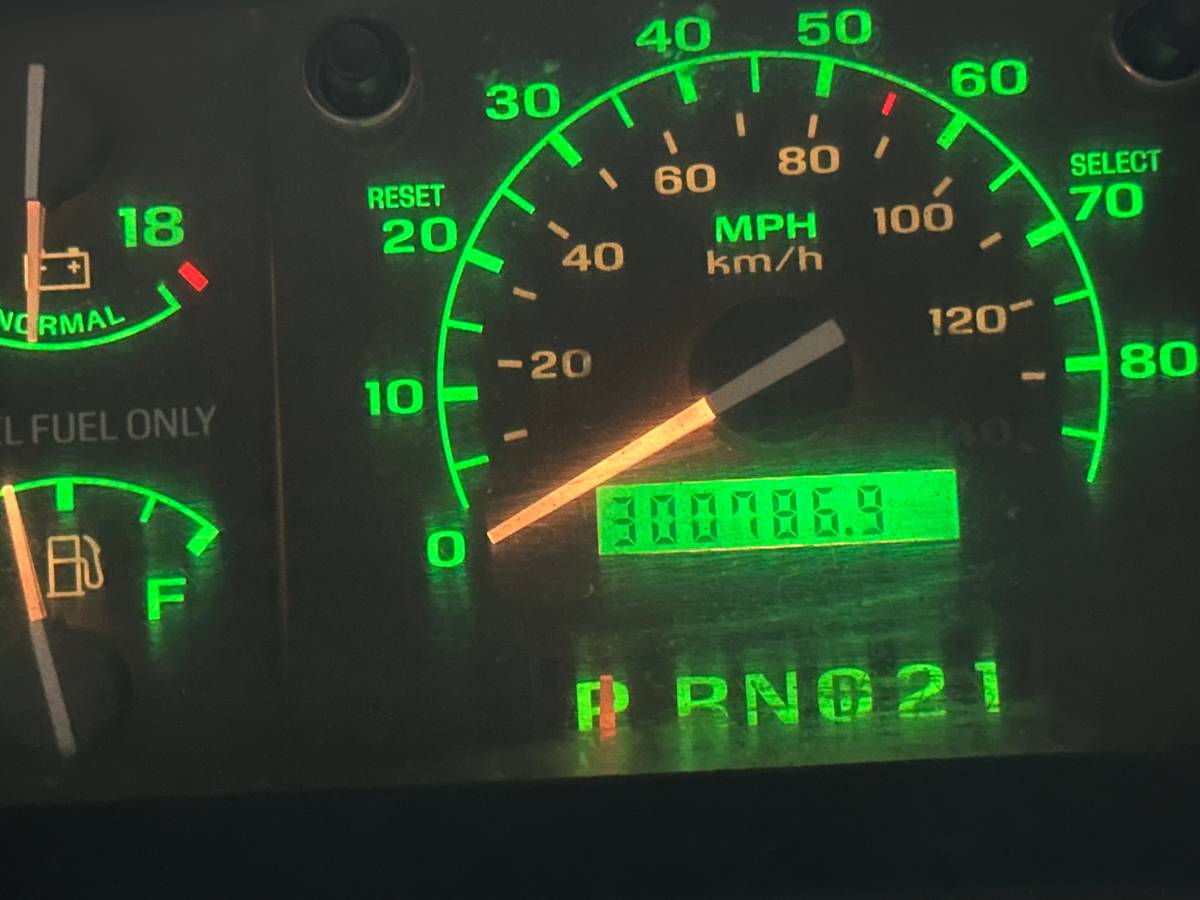 Ford-f-250-diesel-1994-red-17
