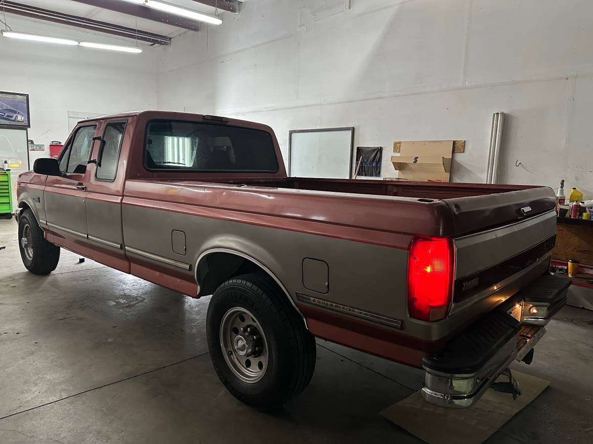 Ford-f-250-diesel-1994-red-18