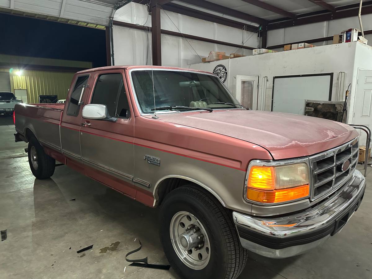 Ford-f-250-diesel-1994-red-20
