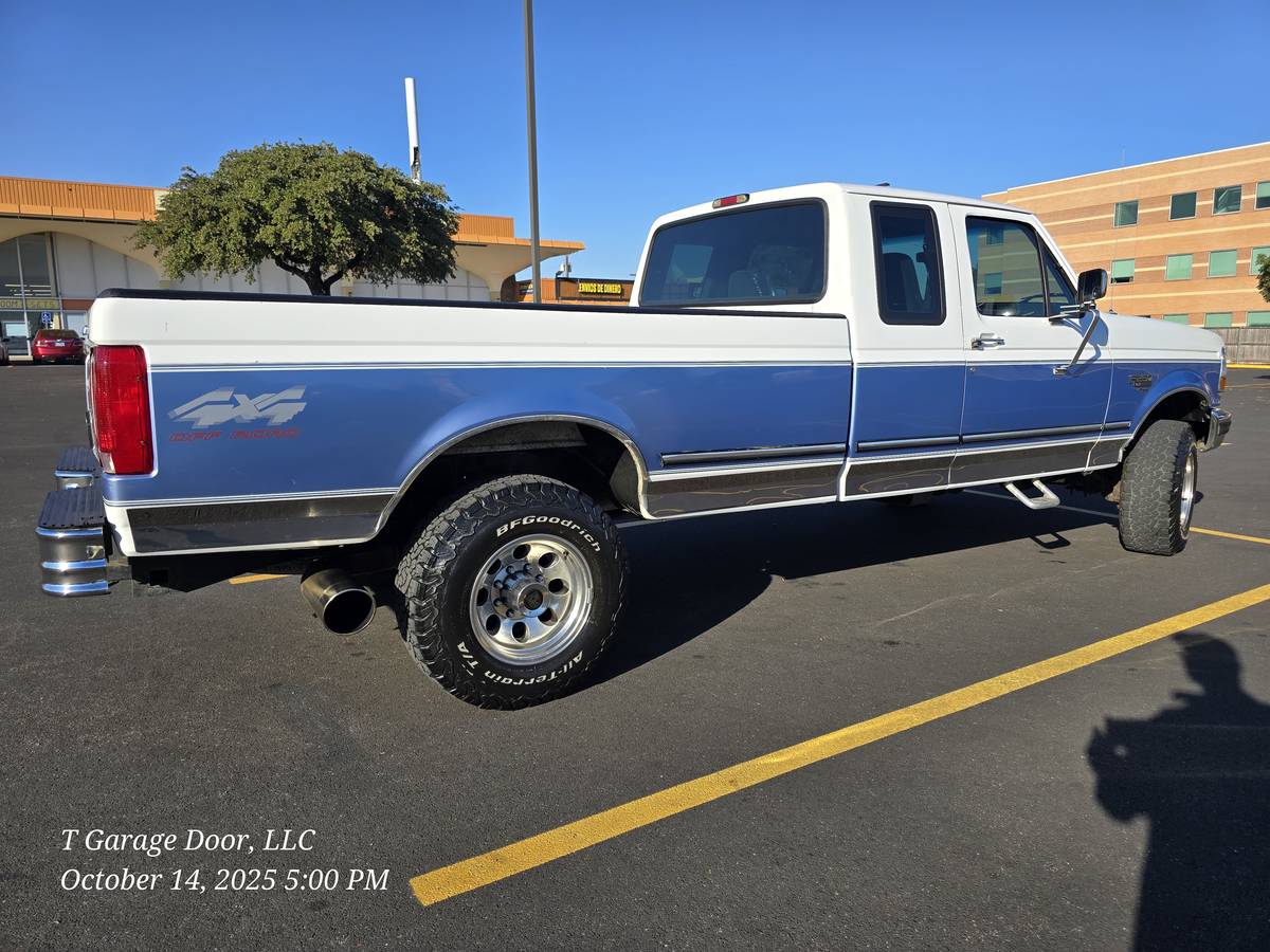 Ford-f-250-diesel-1996-white-12