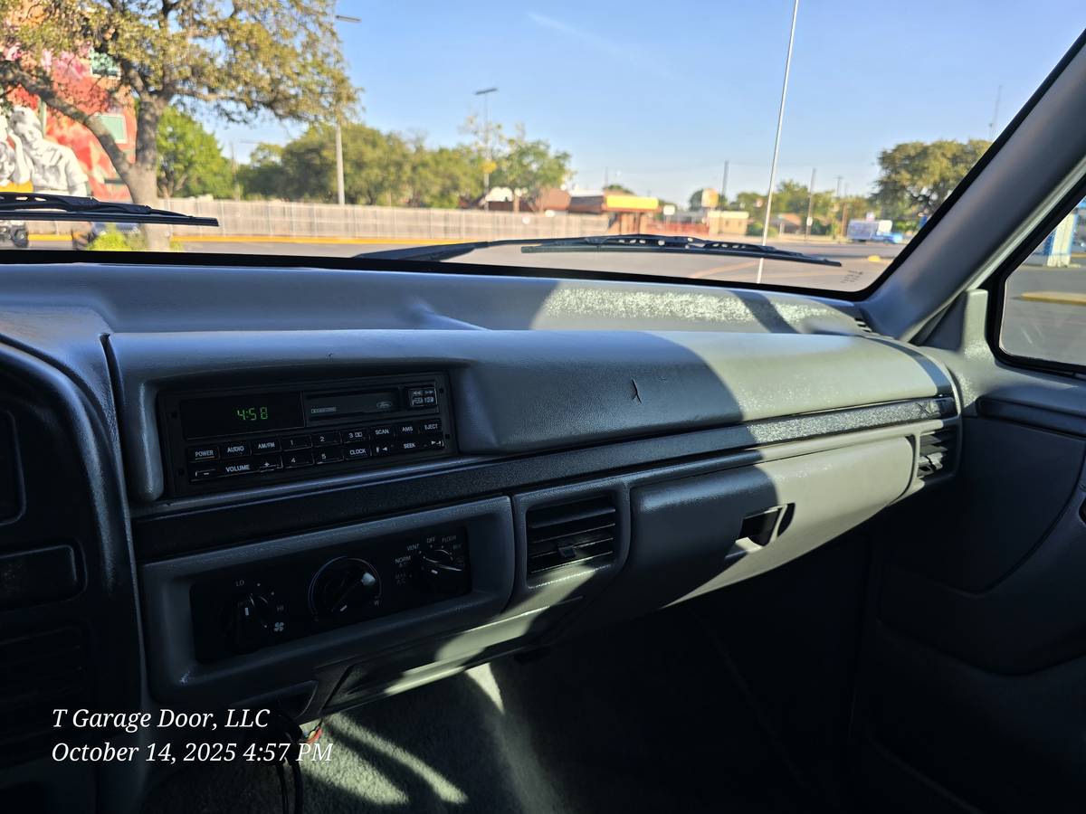 Ford-f-250-diesel-1996-white-6