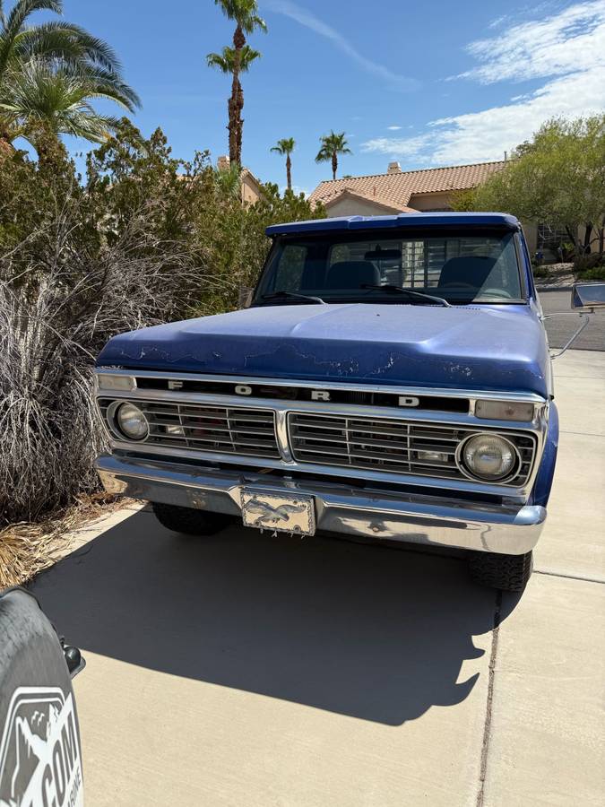 Ford-f-250-styleside-1973-blue-11