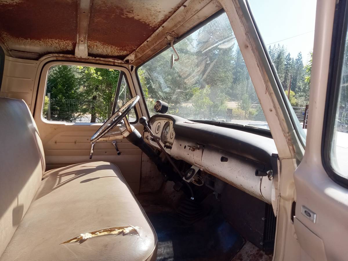 Ford-f-250-unibody-1962-custom-8