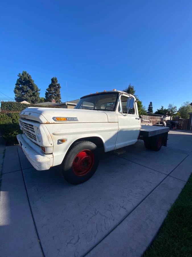 Ford-f-350-1968-white-6