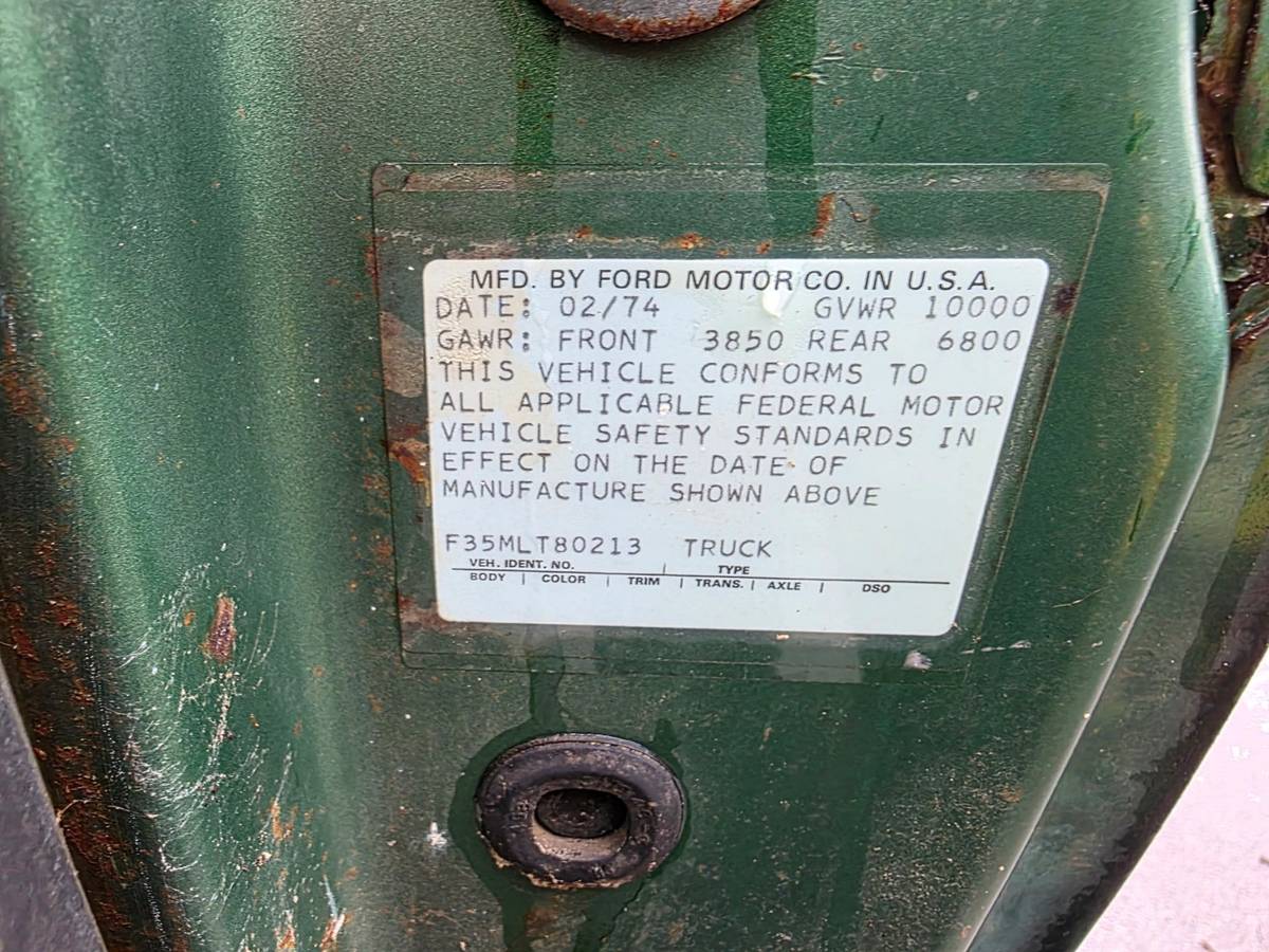 Ford-f-350-1974-green-14