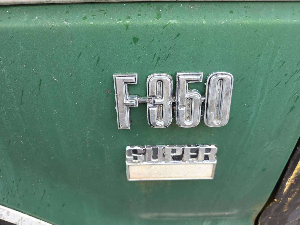 Ford-f-350-1974-green-15