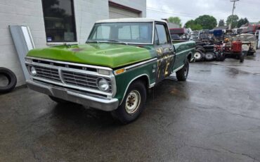 Ford-f-350-1974-green