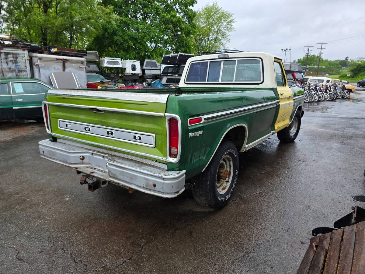 Ford-f-350-1974-green-6